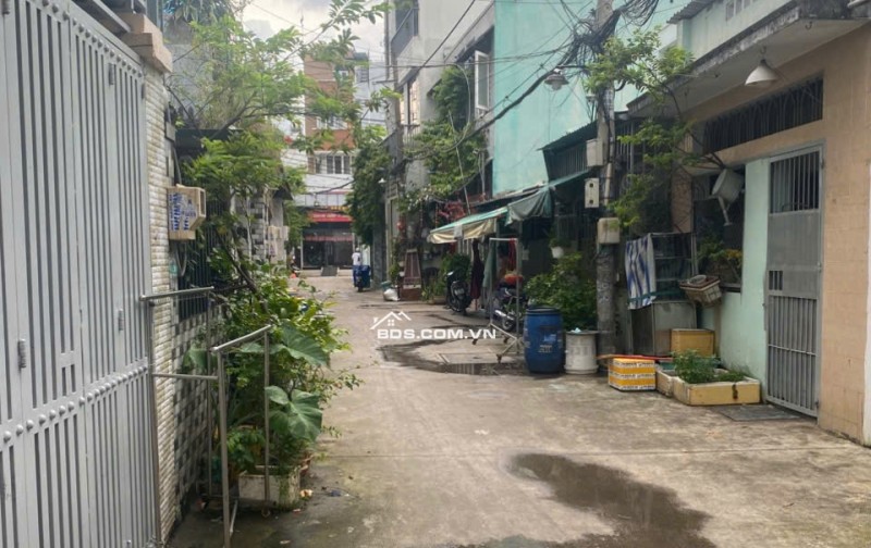 Chủ Ngộp Bank!!!Bán Gấp!!Chỉ còn 5,95 tỷ, Nhà C4 SHR, diện tích khủng 117m2,  1/ Nguyễn Văn Quá cách mặt tiền 50m, HXH tránh nhau, Ô tô Ngủ Sân
